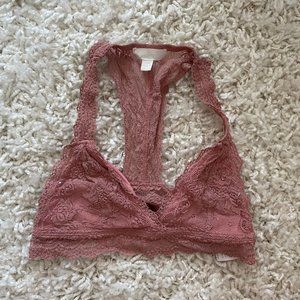 Francesca's | Racerback Lace Bralette in Dusty Pink | Size M